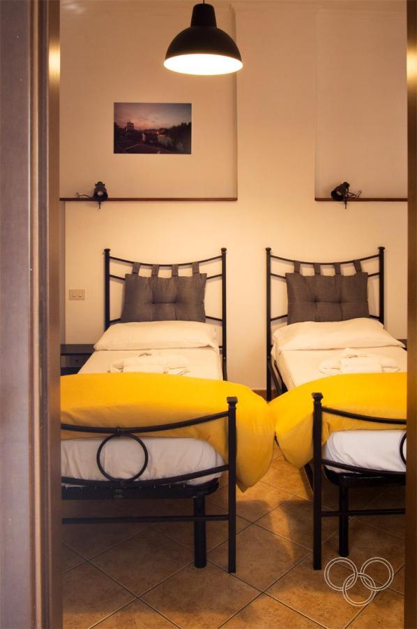 Olimpico Locazione Turistica 9970 Bed and breakfast *